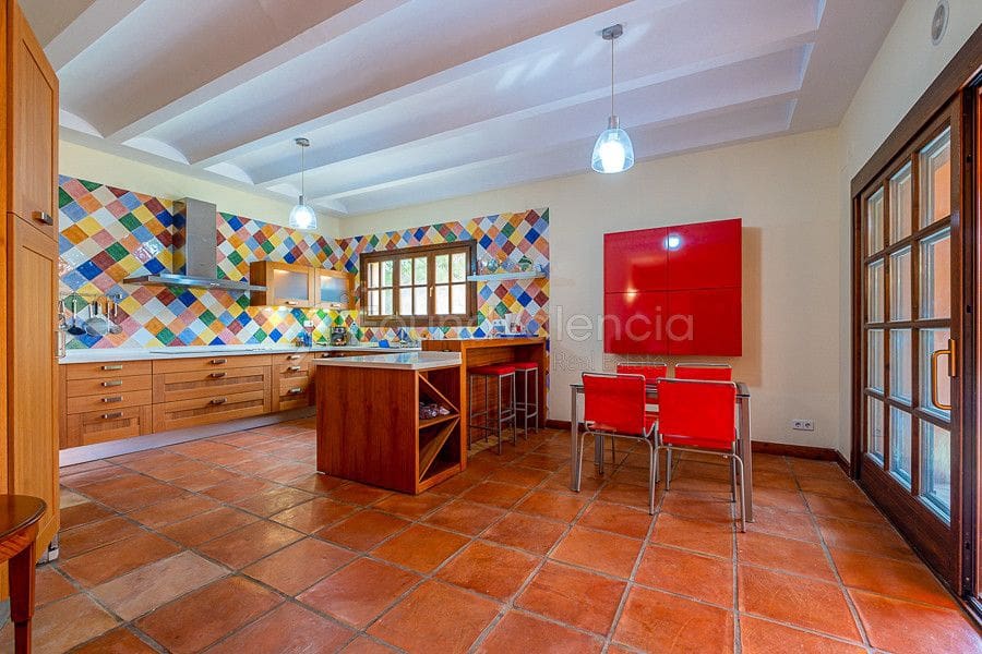5 slaapkamer Villa te koop in San Antonio de Benageber - € 1.400.000 (Ref: 6386706)