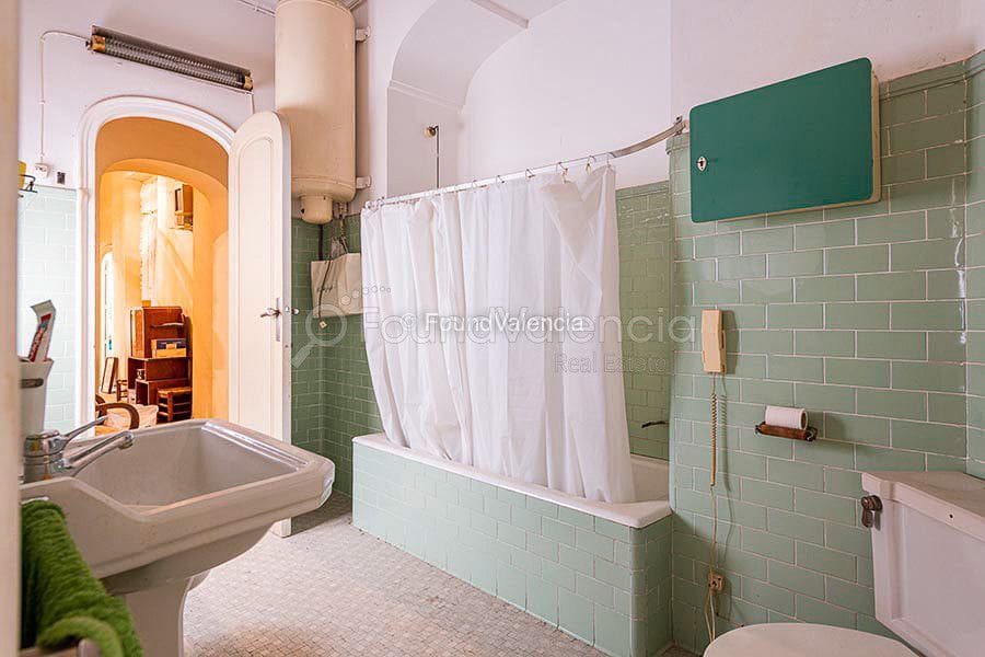 Byhus til salg i Valencia by - € 7.000.000 (Ref: 6559746)