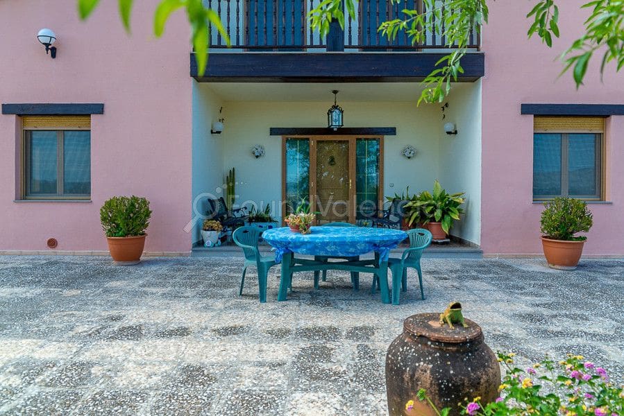 5 soveværelse Villa til salg i Albaida - € 420.000 (Ref: 6560039)