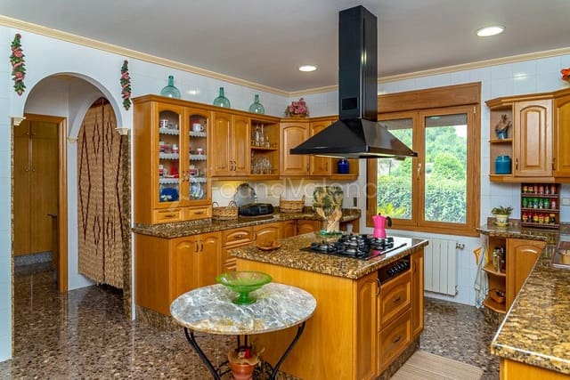 5 soverom Villa til salgs i Albaida - € 420 000 (Ref: 6560039)