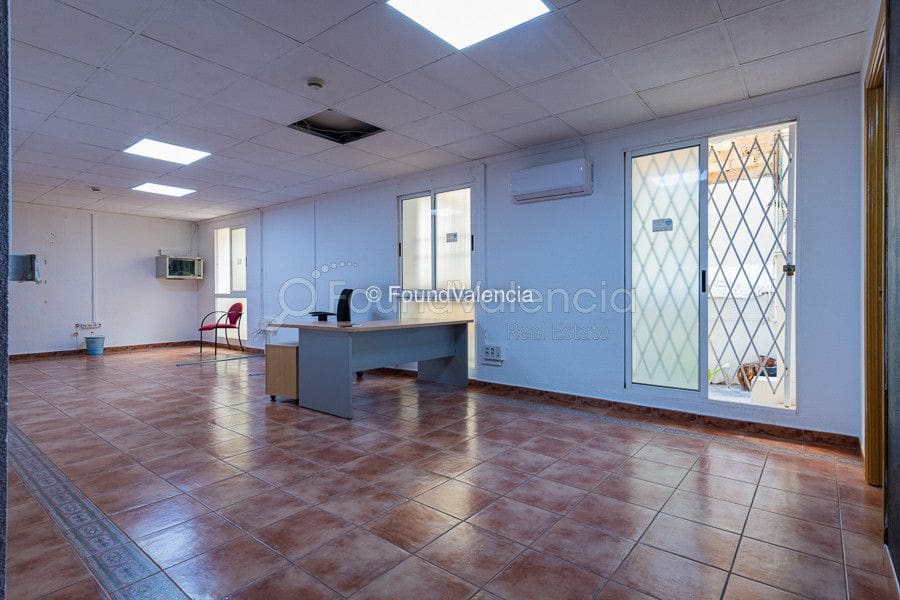 Kontor til salg i Valencia by - € 3.500.000 (Ref: 6575041)