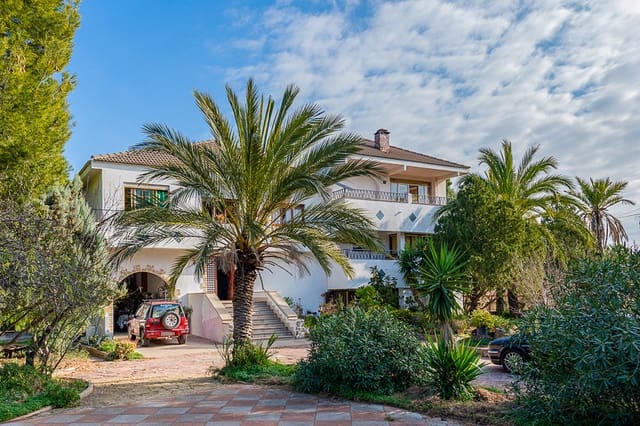 5 soverom Villa til salgs i Gilet - € 620 000 (Ref: 6593563)