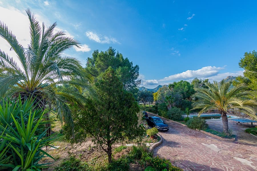 5 soveværelse Villa til salg i Gilet - € 620.000 (Ref: 6593563)