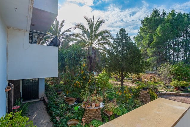 5 soverom Villa til salgs i Gilet - € 620 000 (Ref: 6593563)