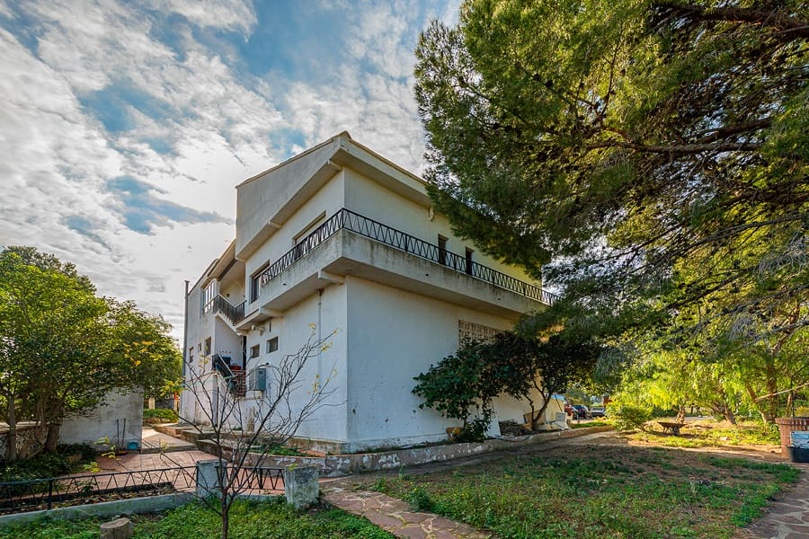 5 soveværelse Villa til salg i Gilet - € 620.000 (Ref: 6593563)