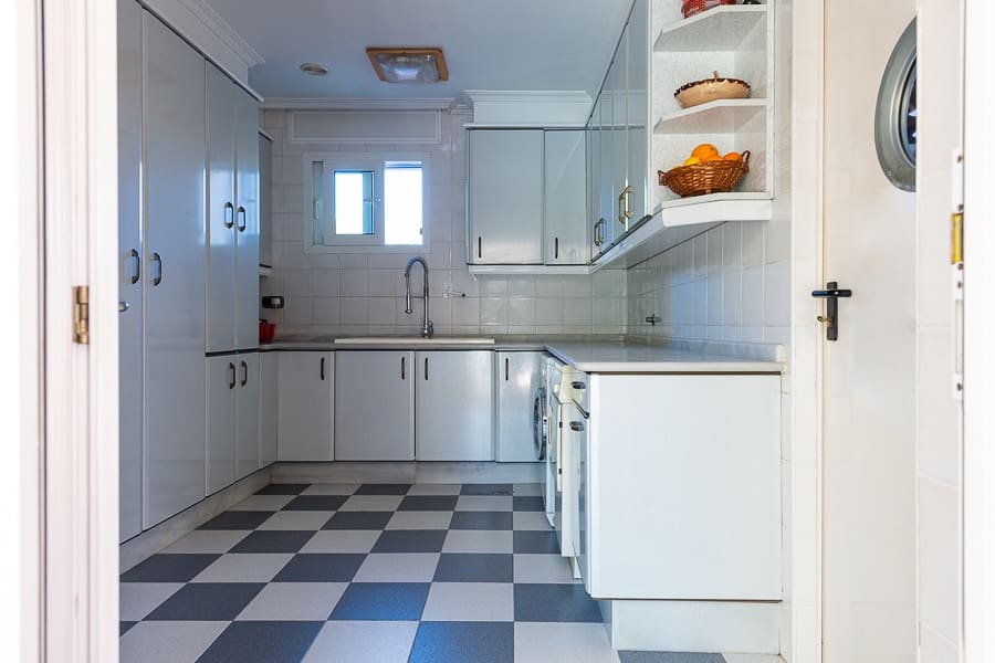 5 soverom Villa til salgs i Serra - € 790 000 (Ref: 6633819)