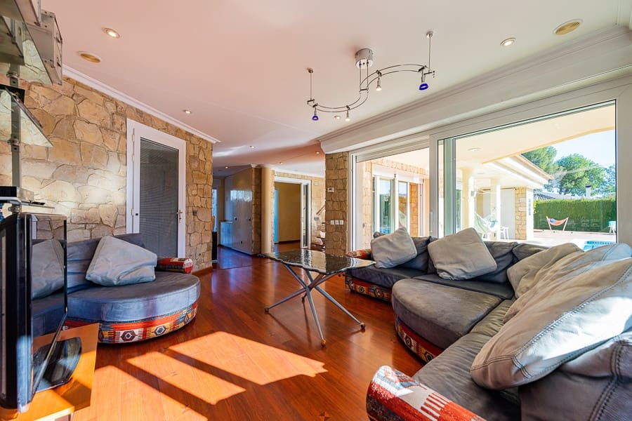 5 soverom Villa til salgs i Serra - € 790 000 (Ref: 6633819)