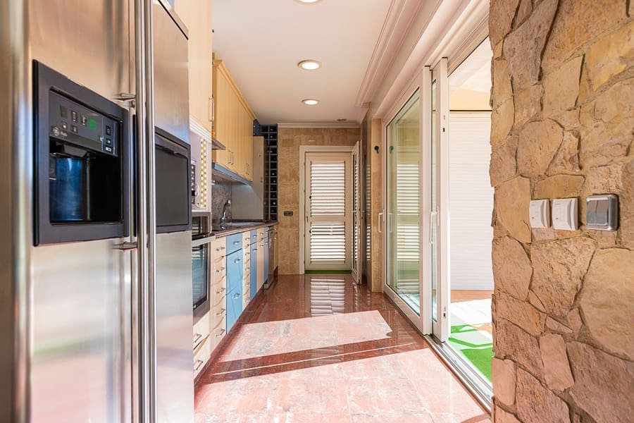 5 soverom Villa til salgs i Serra - € 790 000 (Ref: 6633819)