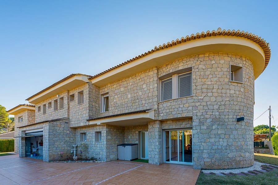 5 soverom Villa til salgs i Serra - € 790 000 (Ref: 6633819)