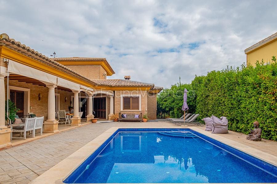 7 soverom Villa til salgs i Betera - € 950 000 (Ref: 7013527)