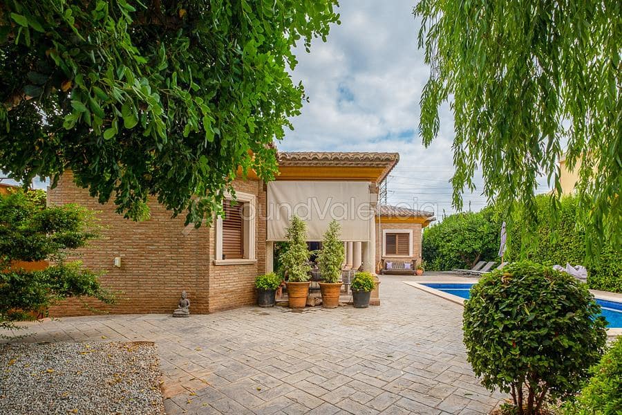 7 soverom Villa til salgs i Betera - € 950 000 (Ref: 7013527)