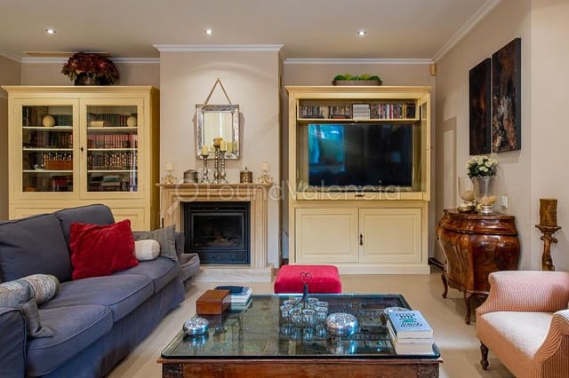 7 makuuhuone Huvila myytävänä paikassa Bétera - 950 000 € (Ref: 7013527)