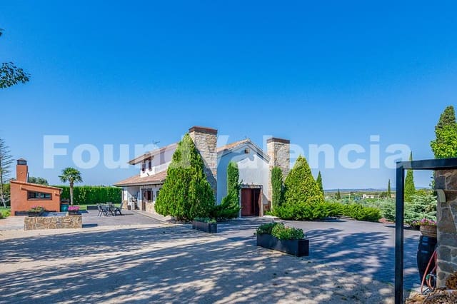 Chalet de 4 habitaciones en Requena en venta - 880.001 € (Ref: 7183349)