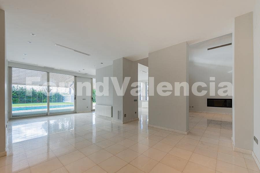 5 slaapkamer Villa te koop in Rocafort - € 1.800.000 (Ref: 7244280)