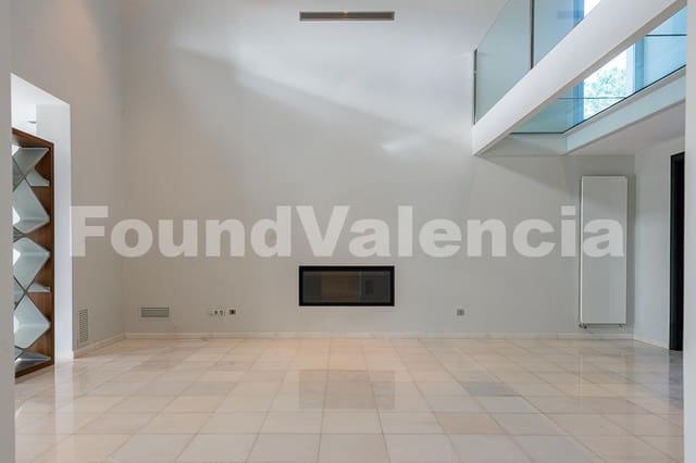 5 bedroom Villa for sale in Rocafort - € 1,800,000 (Ref: 7244280)