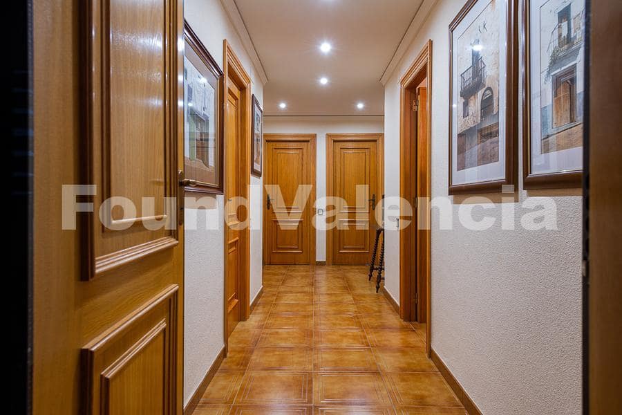 7 slaapkamer Villa te koop in Burriana / Borriana - € 1.200.000 (Ref: 7250584)