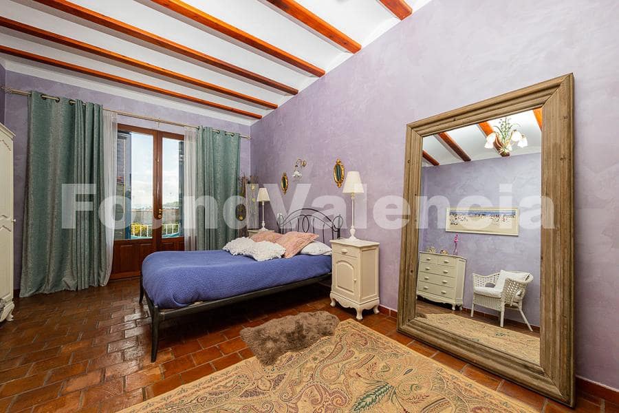 4 soveværelse Villa til salg i Alzira - € 535.000 (Ref: 7329874)