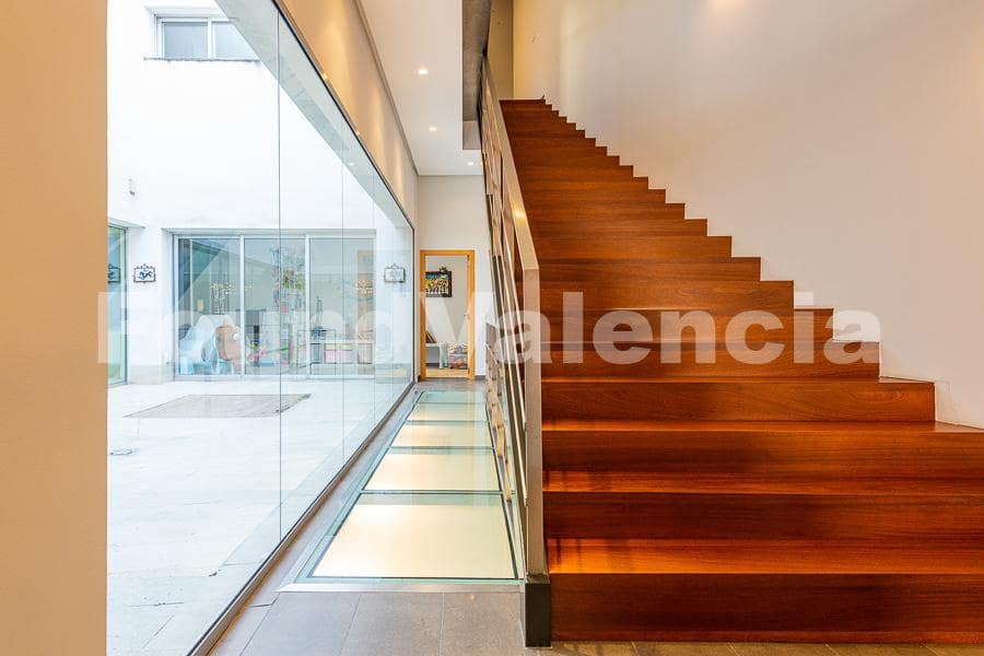 5 soveværelse Lejlighed til salg i Alberic - € 450.000 (Ref: 7373803)