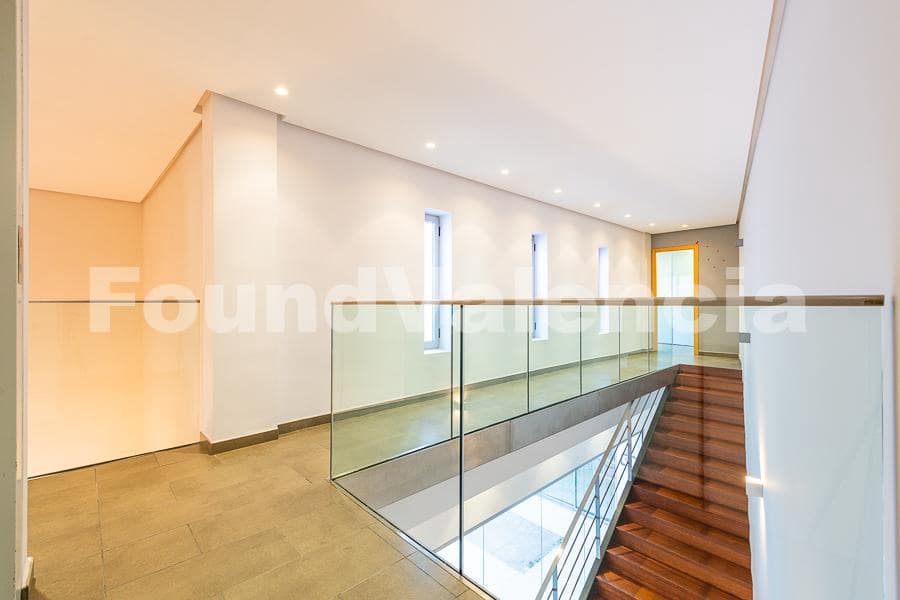 5 soveværelse Lejlighed til salg i Alberic - € 450.000 (Ref: 7373803)