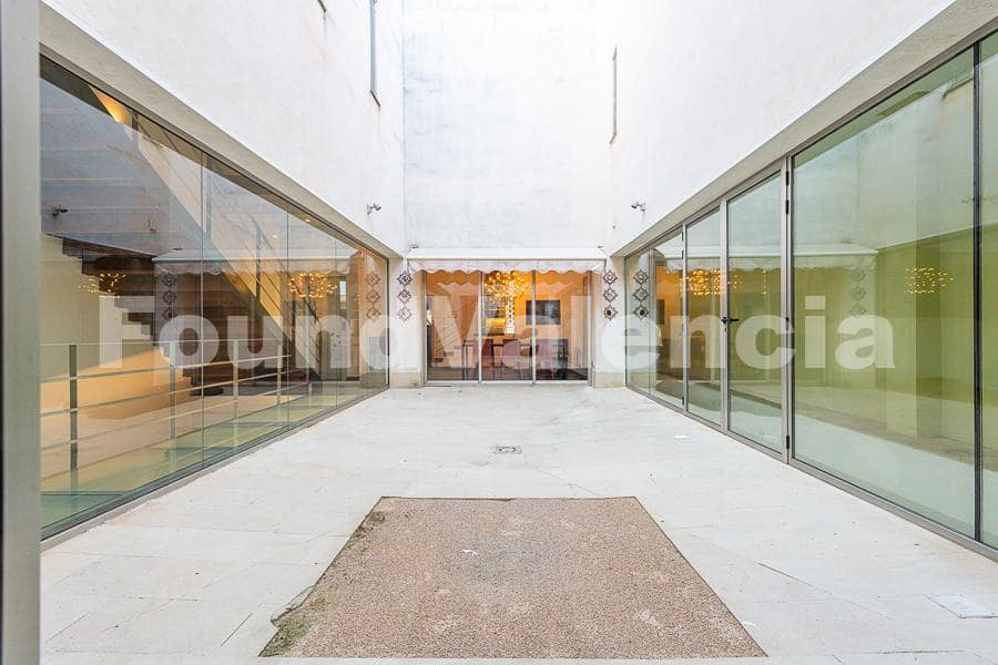 5 soveværelse Lejlighed til salg i Alberic - € 450.000 (Ref: 7373803)