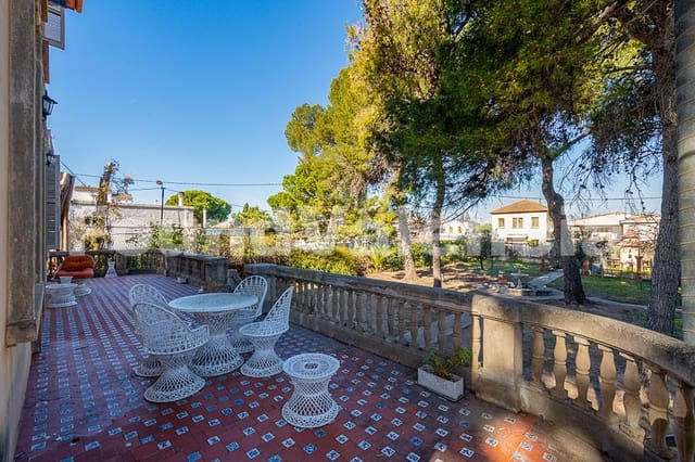 8 bedroom Villa for sale in Burriana / Borriana - € 1,600,000 (Ref: 7450499)