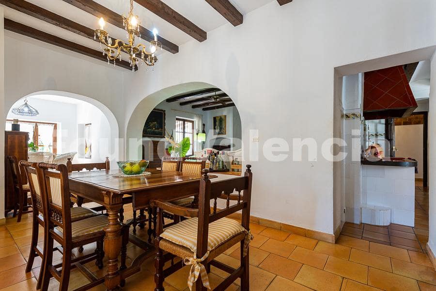 7 soveværelse Finca/Landehus til salg i San Antonio de Benageber - € 1.480.000 (Ref: 7473830)
