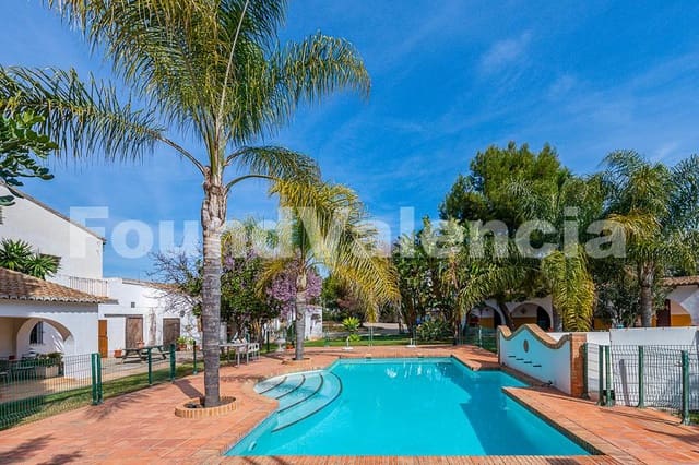 7 bedroom Finca/Country House for sale in San Antonio de Benagéber - € 1,480,000 (Ref: 7473830)