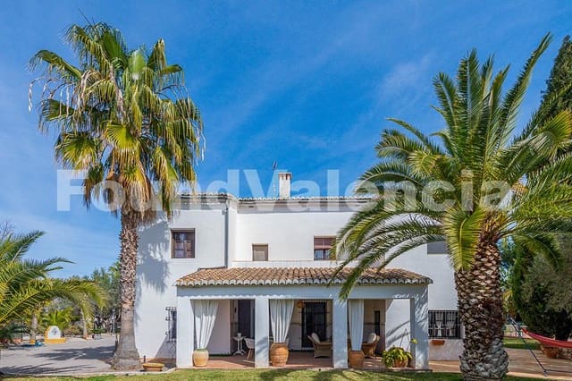 7 bedroom Finca/Country House for sale in San Antonio de Benagéber - € 1,480,000 (Ref: 7473830)