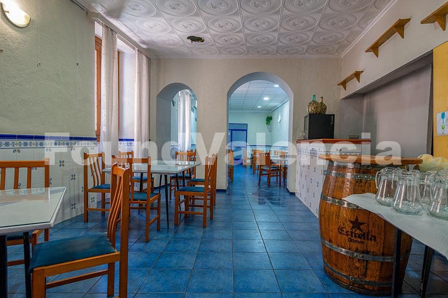 Restaurant/Bar til salg i Bocairent - € 800.000 (Ref: 7540944)