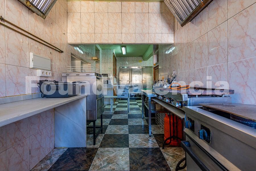 Restaurant/Bar til salg i Bocairent - € 800.000 (Ref: 7540944)