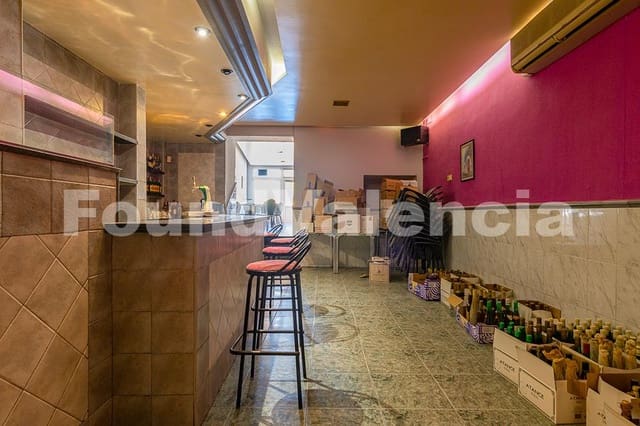 Restaurant/Bar for sale in Bocairent - € 800,000 (Ref: 7540944)