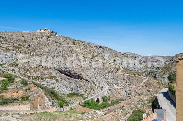 Restaurant/Bar for sale in Bocairent - € 800,000 (Ref: 7540944)