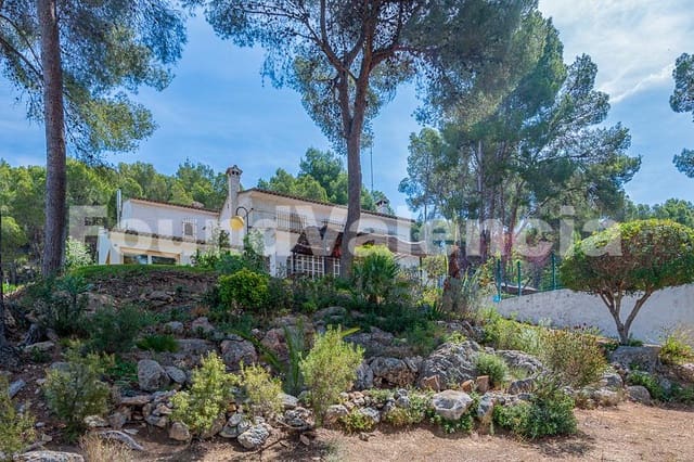 5 soverom Villa til salgs i Chiva - € 550 000 (Ref: 7555886)