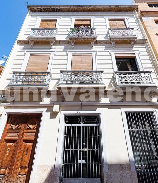 4 bedroom Villa for sale in Denia - € 895,000 (Ref: 7612729)