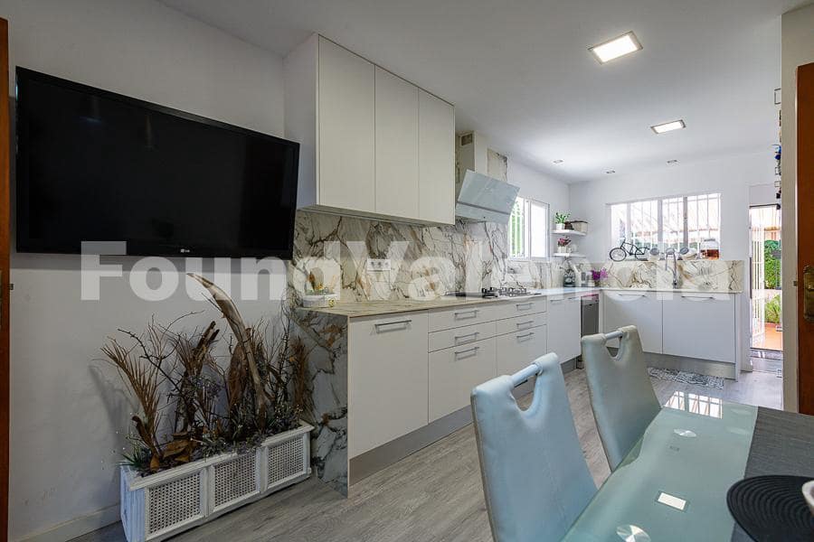 5 soverom Villa til salgs i San Antonio de Benageber - € 1 450 000 (Ref: 7621068)