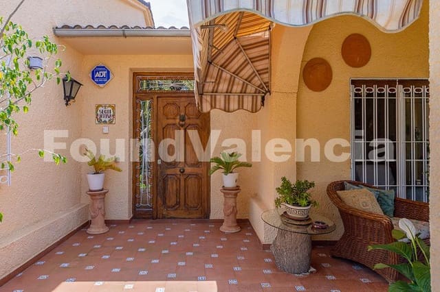 5 soverom Villa til salgs i San Antonio de Benagéber - € 1 450 000 (Ref: 7621068)