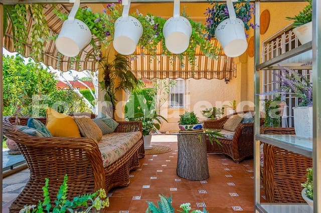 5 soverom Villa til salgs i San Antonio de Benagéber - € 1 450 000 (Ref: 7621068)