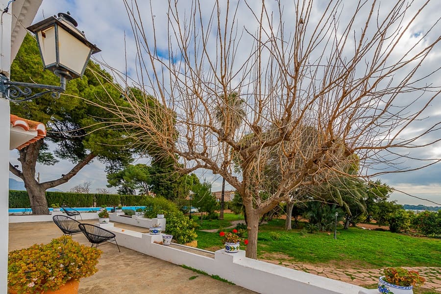 10 bedroom Finca/Country House for sale in Museros - € 1,900,000 (Ref: 7646907)