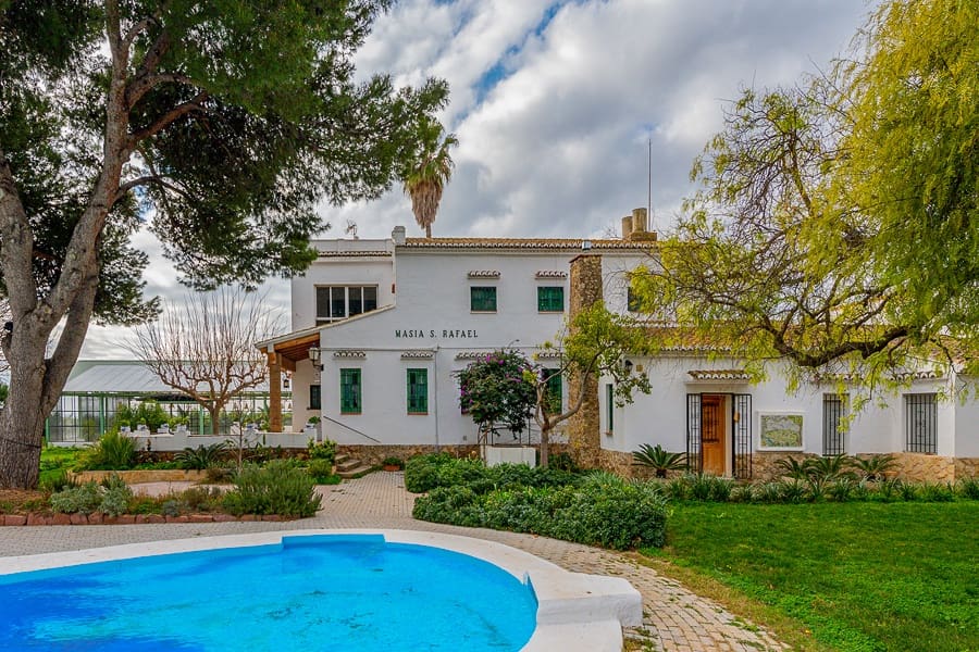10 bedroom Finca/Country House for sale in Museros - € 1,900,000 (Ref: 7646907)
