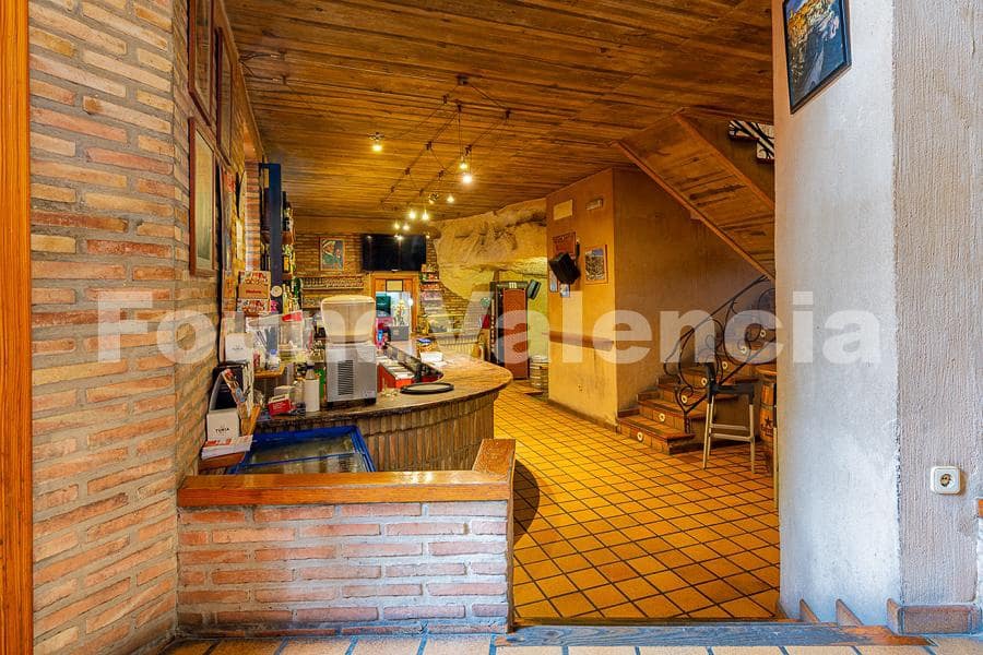 Restaurang/Bar till salu i Bocairent - 450 000 € (Ref: 7734905)