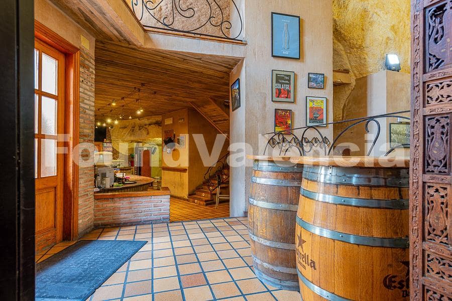 Restaurang/Bar till salu i Bocairent - 450 000 € (Ref: 7734905)