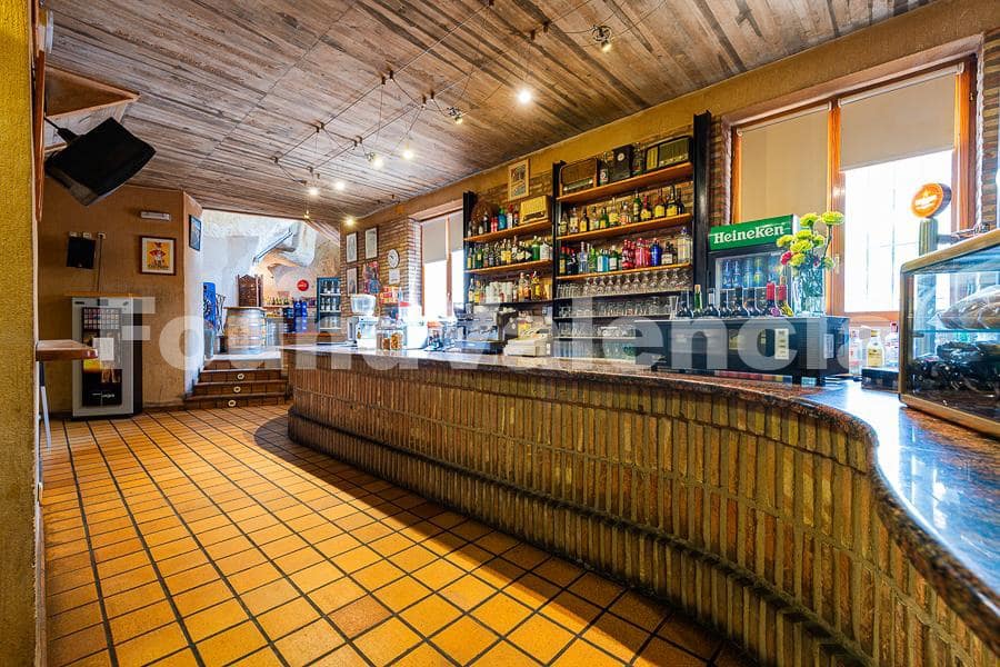 Restaurang/Bar till salu i Bocairent - 450 000 € (Ref: 7734905)
