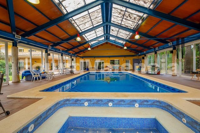 7 bedroom Villa for sale in Bocairent - € 950,000 (Ref: 7774612)