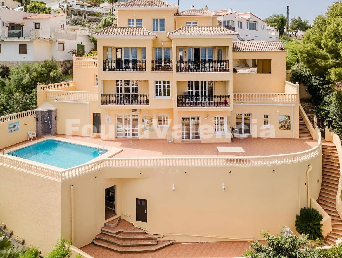 6 slaapkamer Villa te koop in Denia - € 1.195.000 (Ref: 7876902)