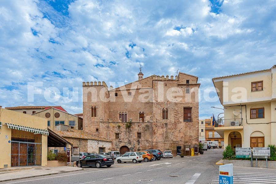 8 slaapkamer Villa te koop in Albalat dels Tarongers - € 3.100.000 (Ref: 7876903)