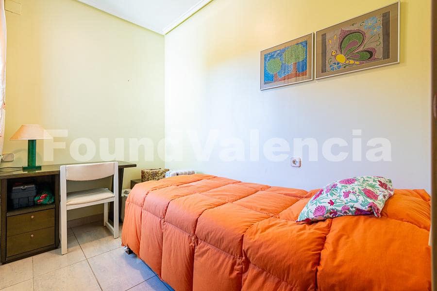 5 camera da letto Villa in vendita in La Pobla de Vallbona - 925.000 € (Rif: 7876909)