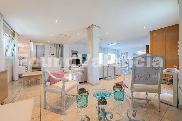 5 camera da letto Villa in vendita in La Pobla de Vallbona - 925.000 € (Rif: 7876909)