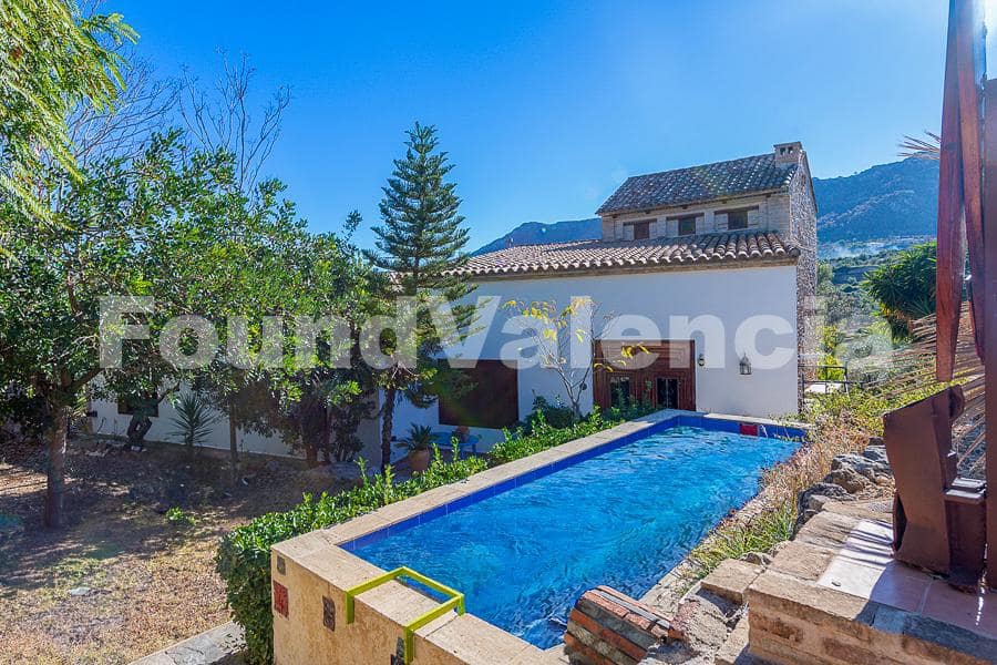 5 soveværelse Villa til salg i Gandia - € 645.000 (Ref: 7935574)