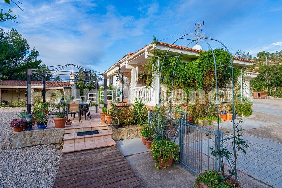 7 soverom Finca/Herregård til salgs i Godelleta - € 380 000 (Ref: 7966654)