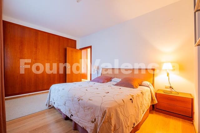 6 soverom Villa til salgs i Chiva - € 1 390 000 (Ref: 8002326)